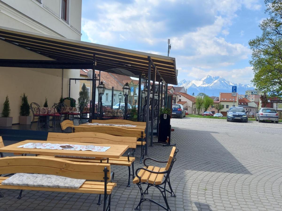 Penzion Berg Kezmarok Bagian luar foto