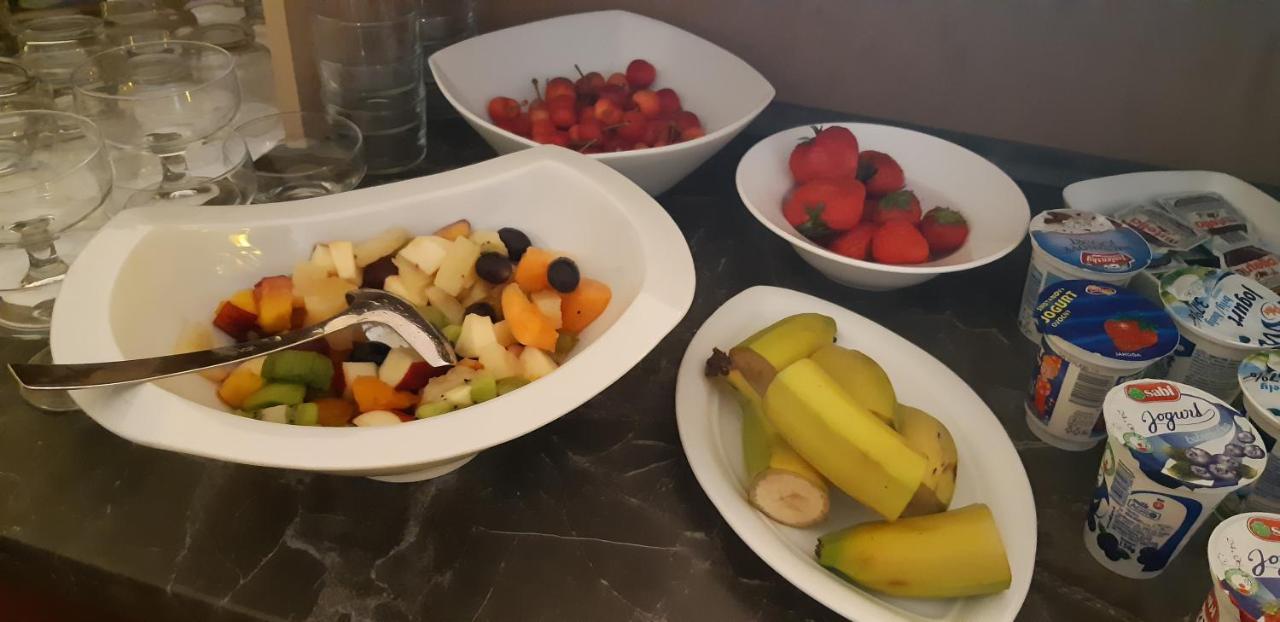 Penzion Berg Kezmarok Bagian luar foto